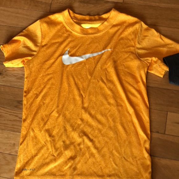 Nike Lot - Picture 2 of 10